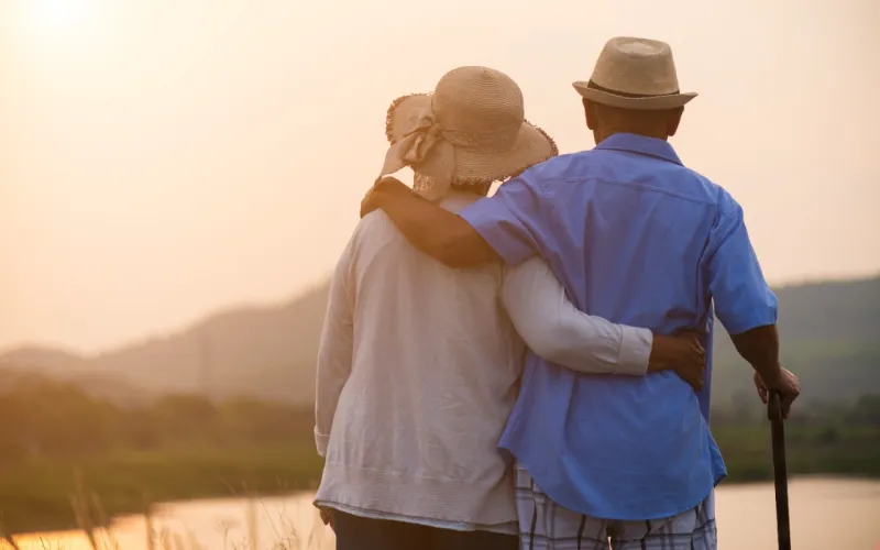 retired happy couple
